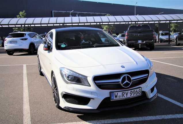 Mercedes-Benz CLA 45 AMG Edition 1 C117