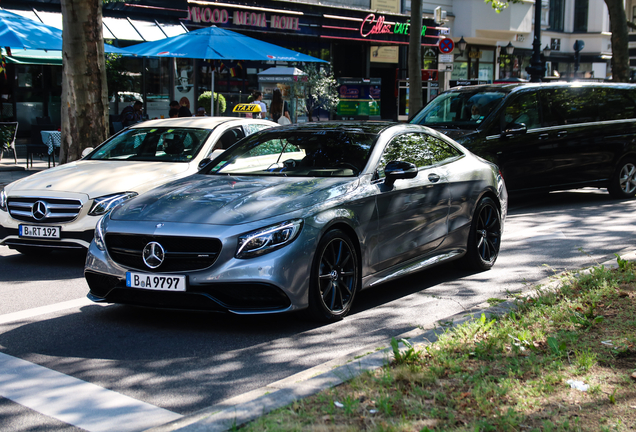 Mercedes-Benz S 63 AMG Coupé C217