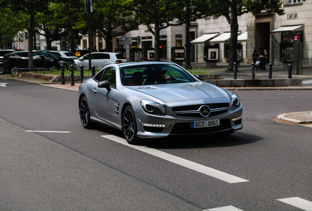 Mercedes-Benz SL 63 AMG R231