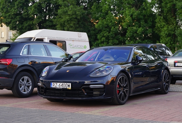 Porsche 971 Panamera GTS MkI