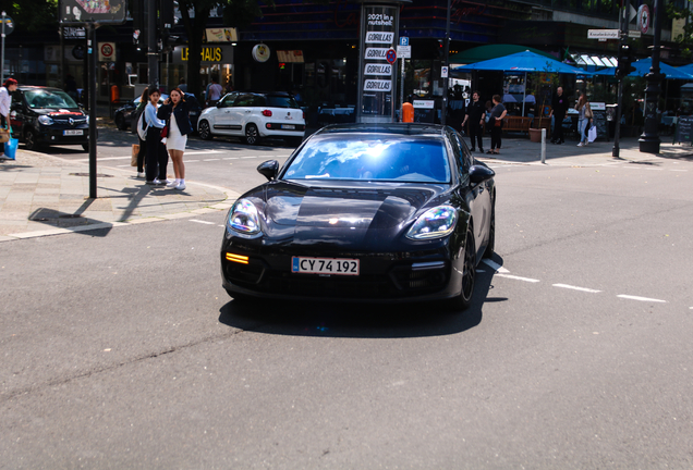 Porsche 971 Panamera GTS Sport Turismo