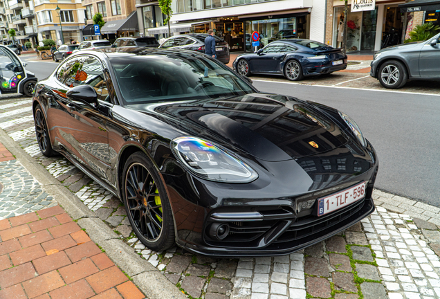 Porsche 971 Panamera Turbo S E-Hybrid