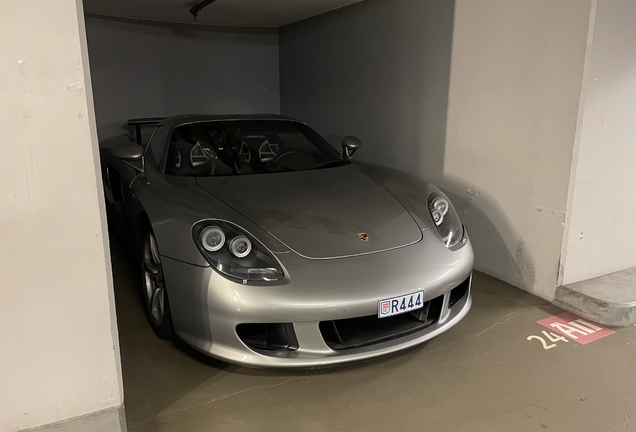 Porsche Carrera GT