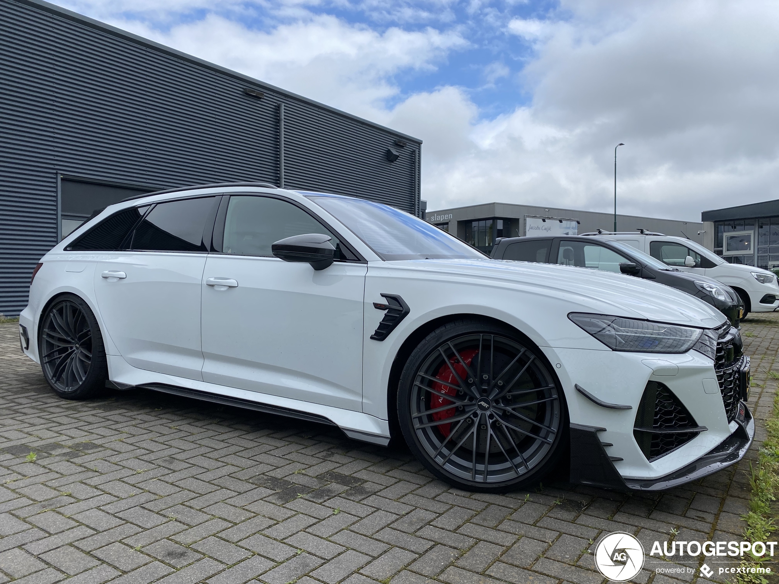 Audi ABT RS6-R Avant C8