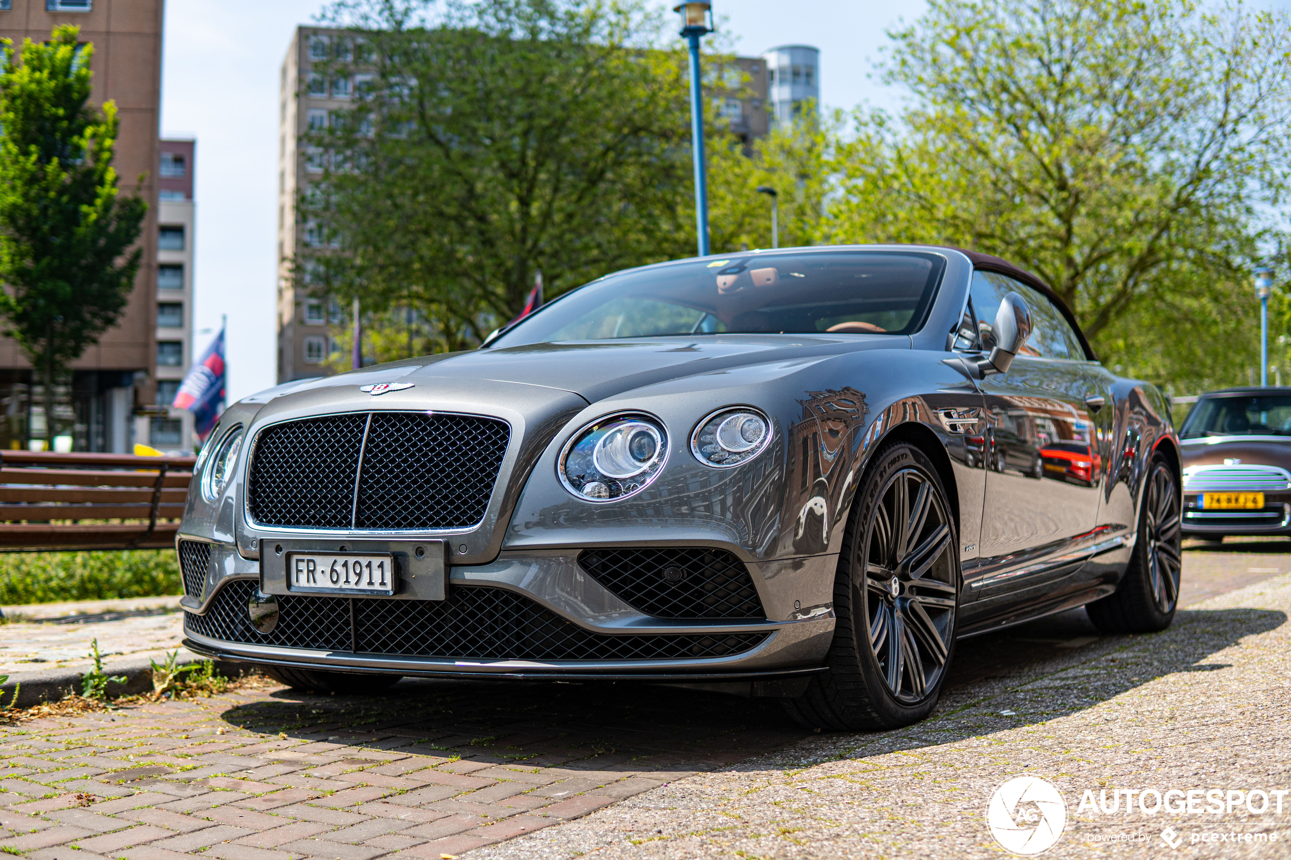 Bentley Continental GTC V8 S 2016