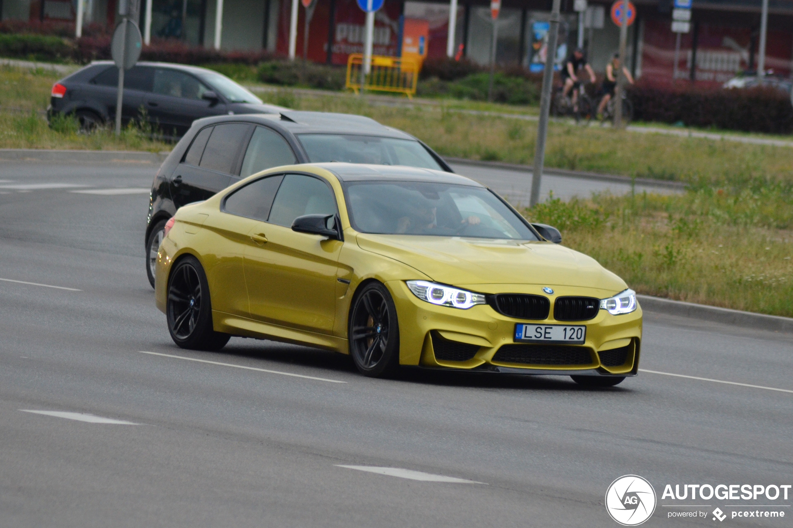 BMW M4 F82 Coupé