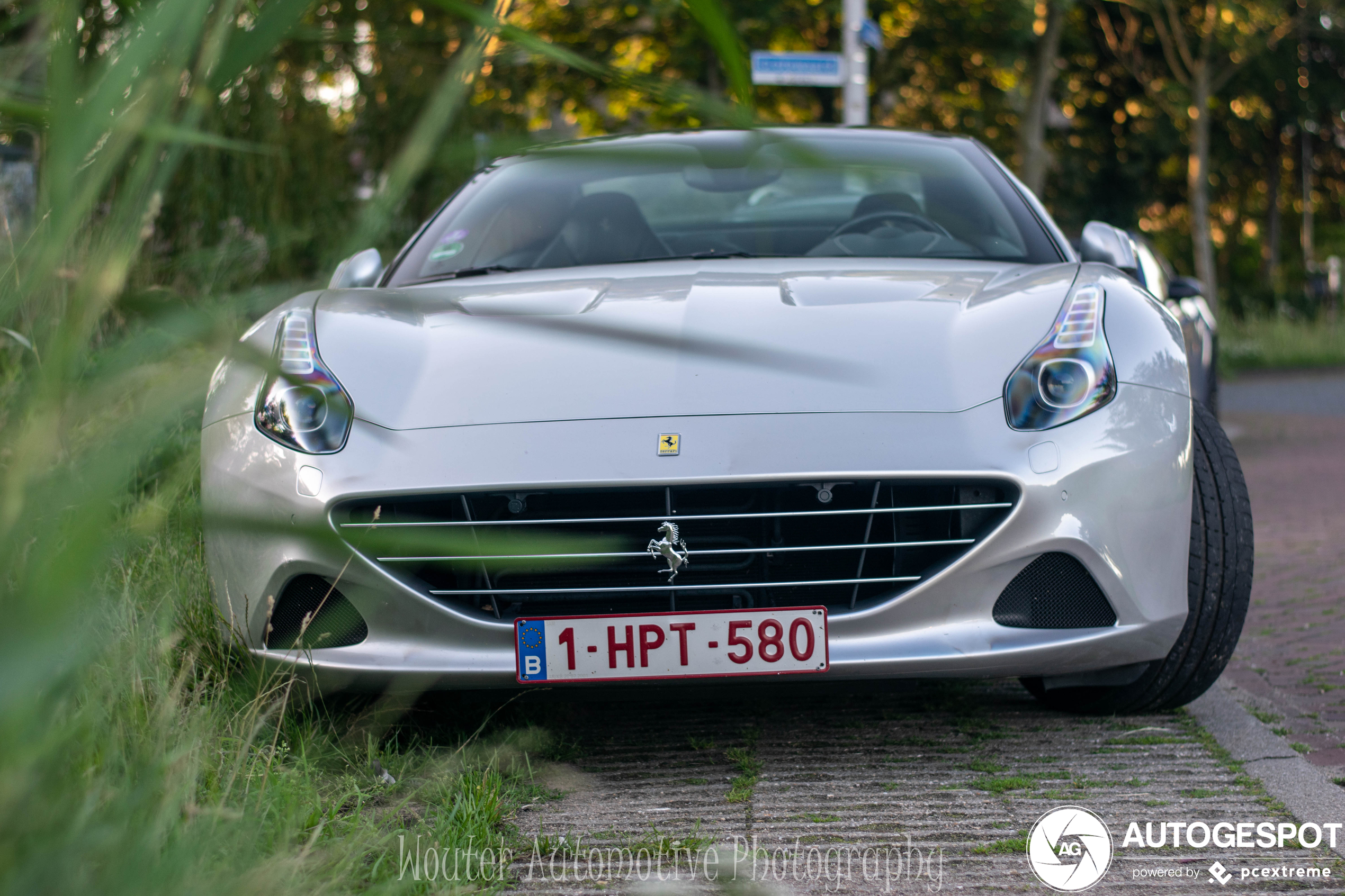 Ferrari California T