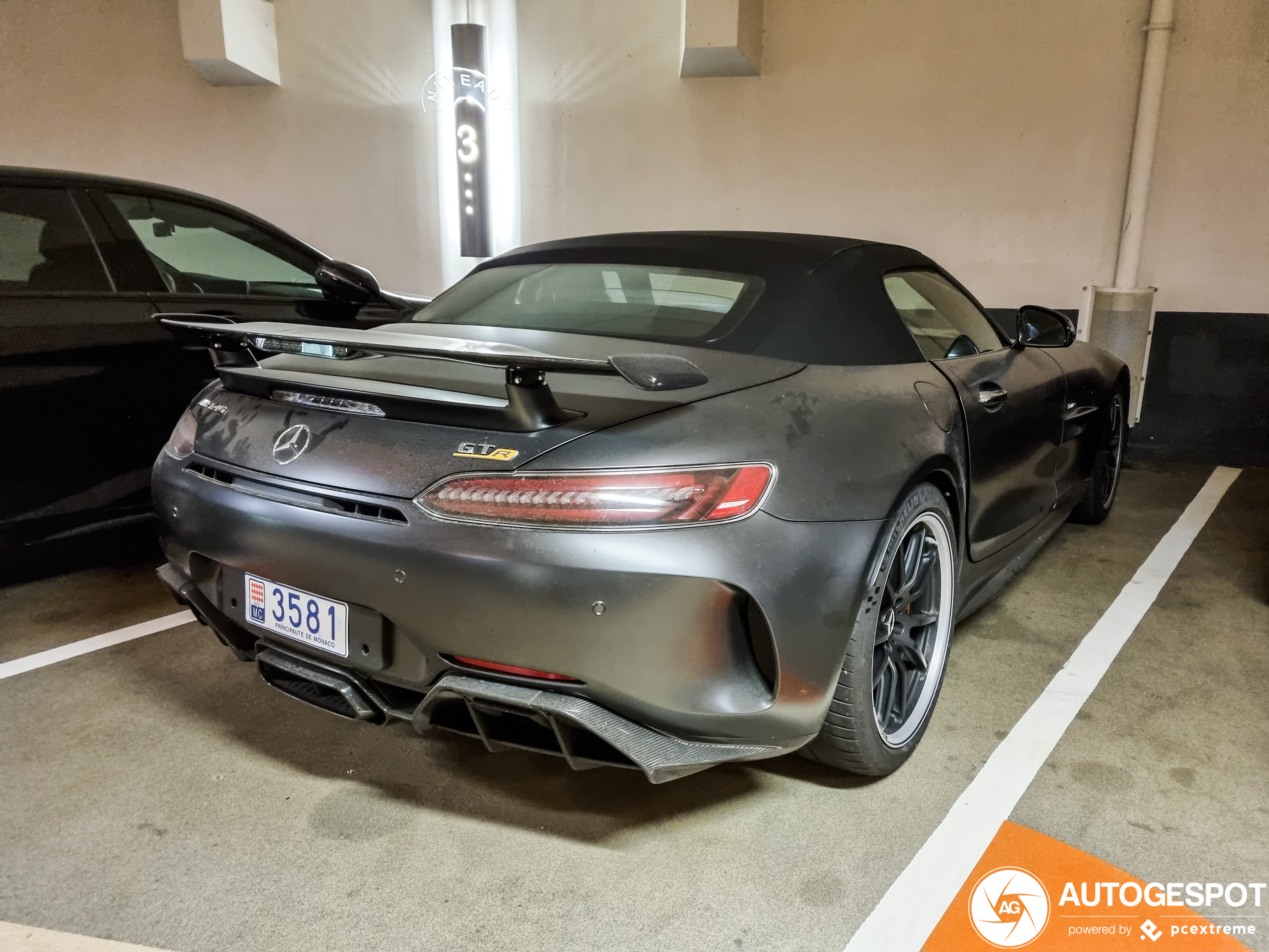 Mercedes-AMG GT R Roadster R190