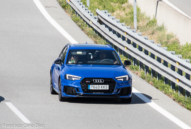 Audi RS4 Avant B9