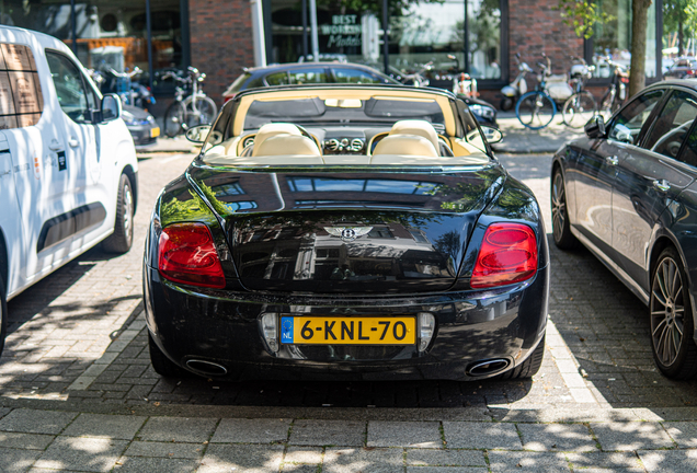 Bentley Continental GTC