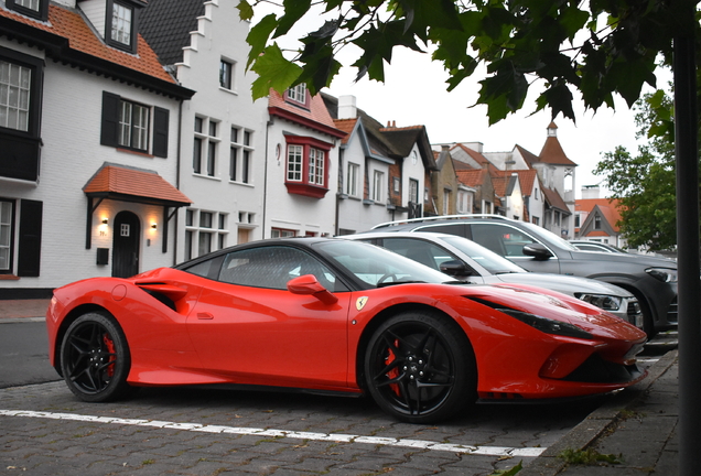 Ferrari F8 Tributo