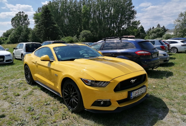 Ford Mustang GT 2015