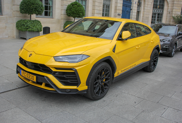 Lamborghini Urus