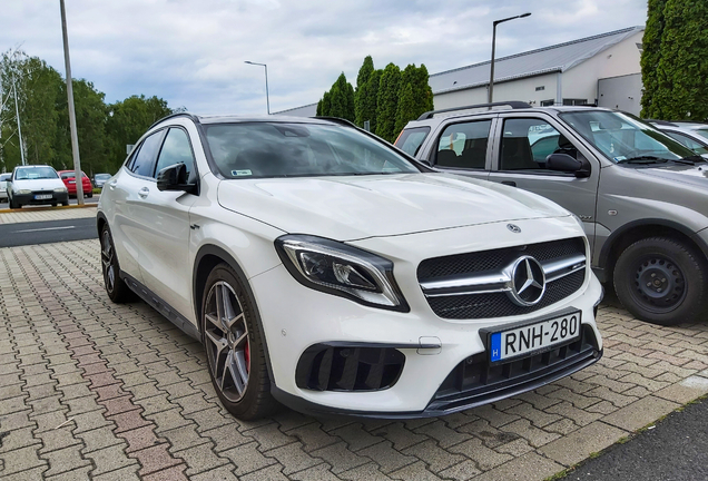 Mercedes-AMG GLA 45 X156 2017