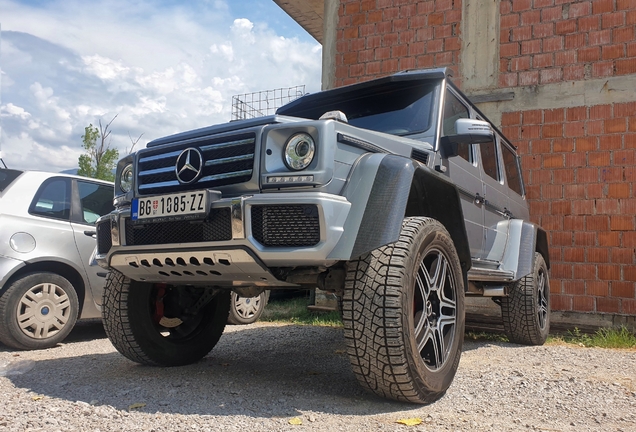 Mercedes-Benz G 500 4X4²