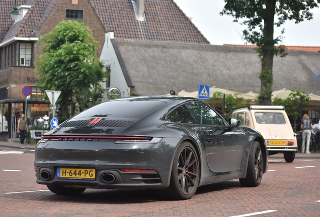 Porsche 992 Carrera S