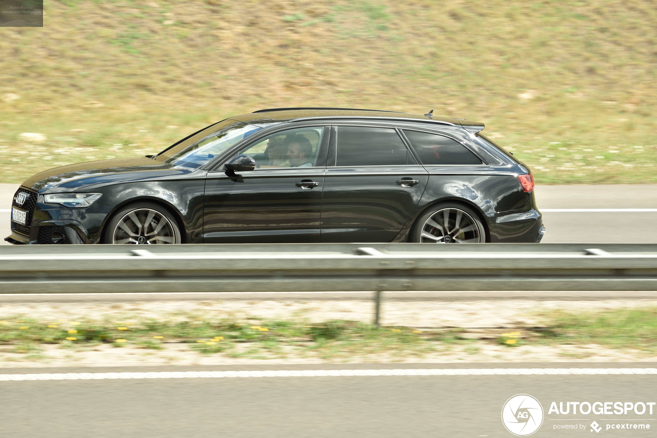 Audi RS6 Avant C7 2015