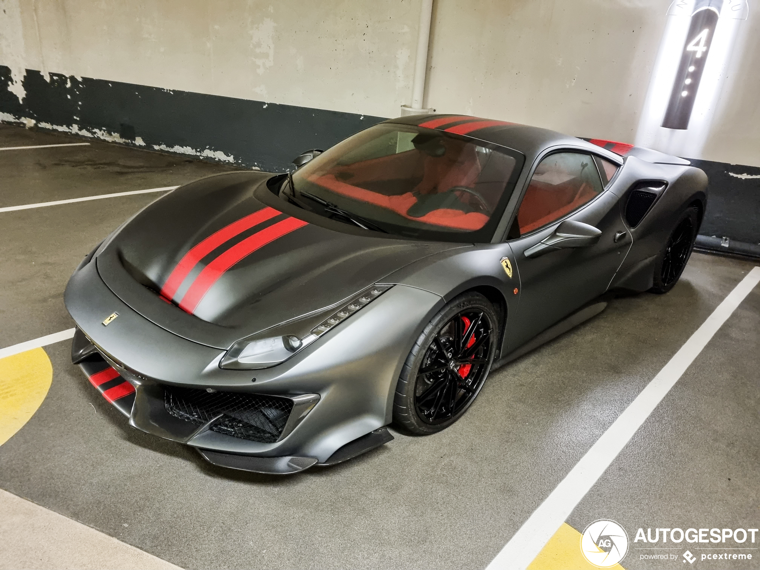 Ferrari 488 Pista