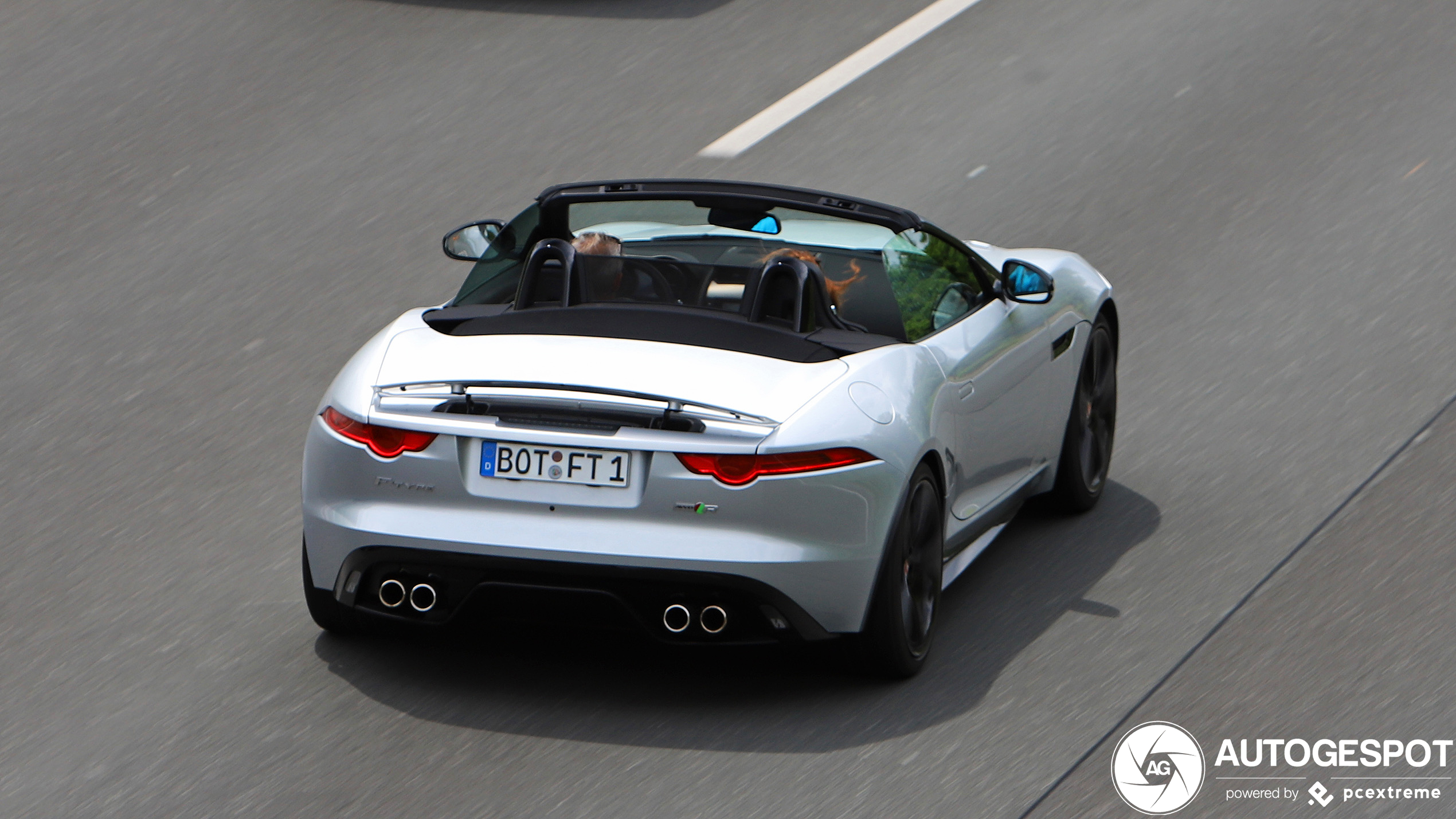 Jaguar F-TYPE R AWD Convertible