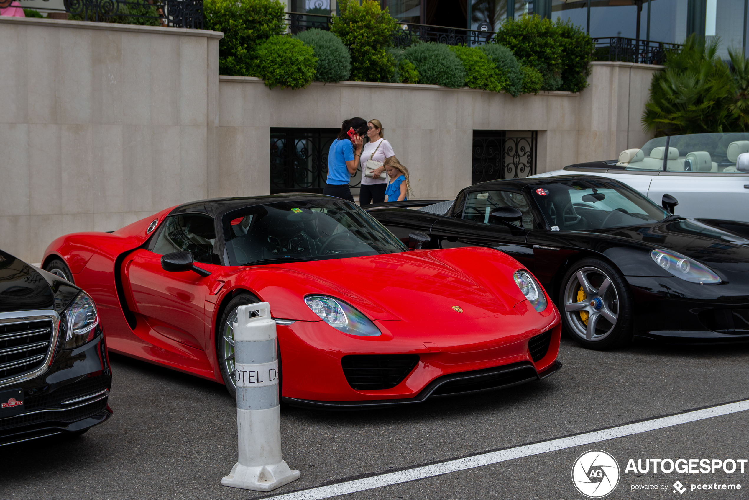 Porsche 918 Spyder Weissach Package