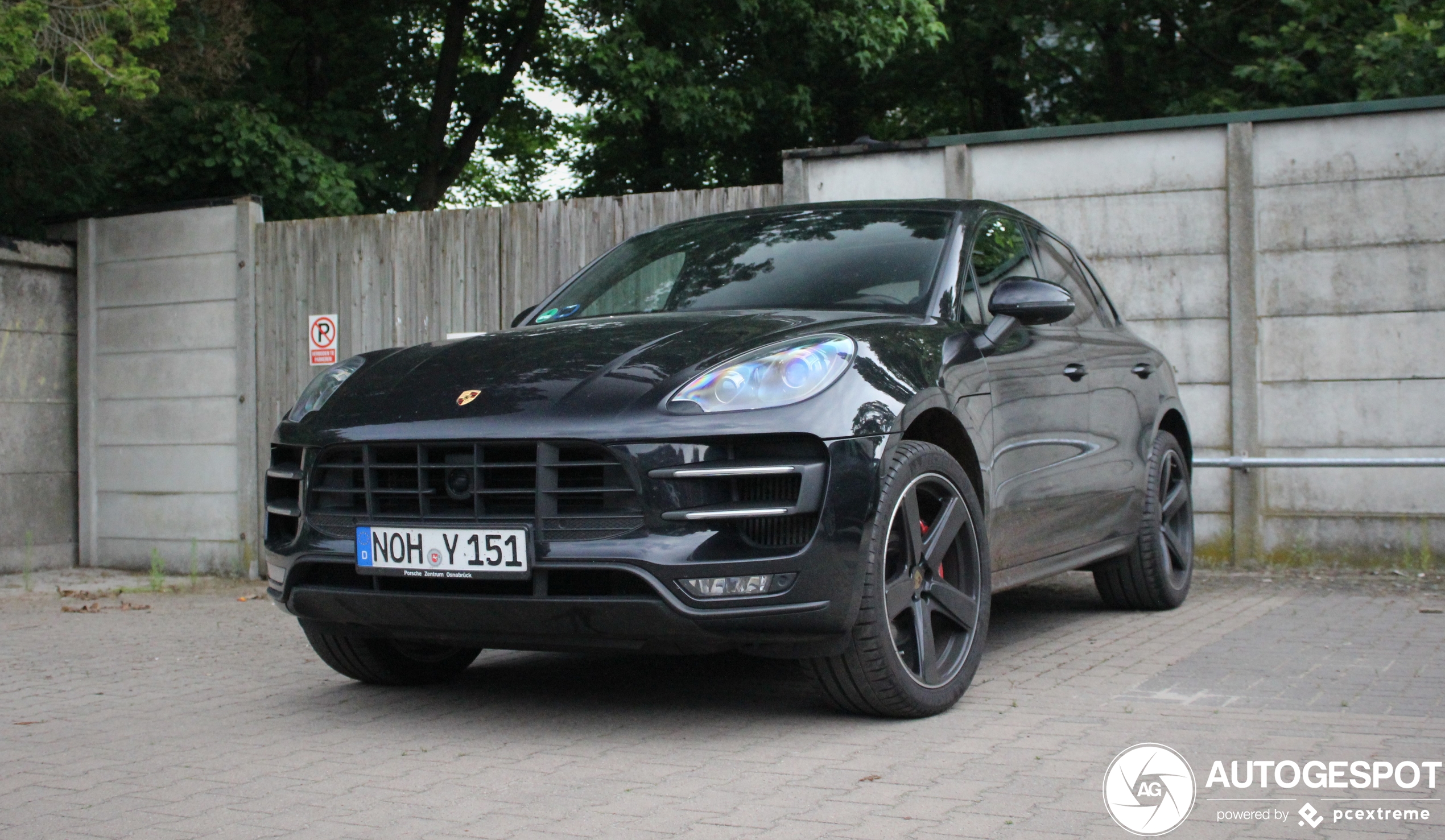 Porsche 95B Macan Turbo