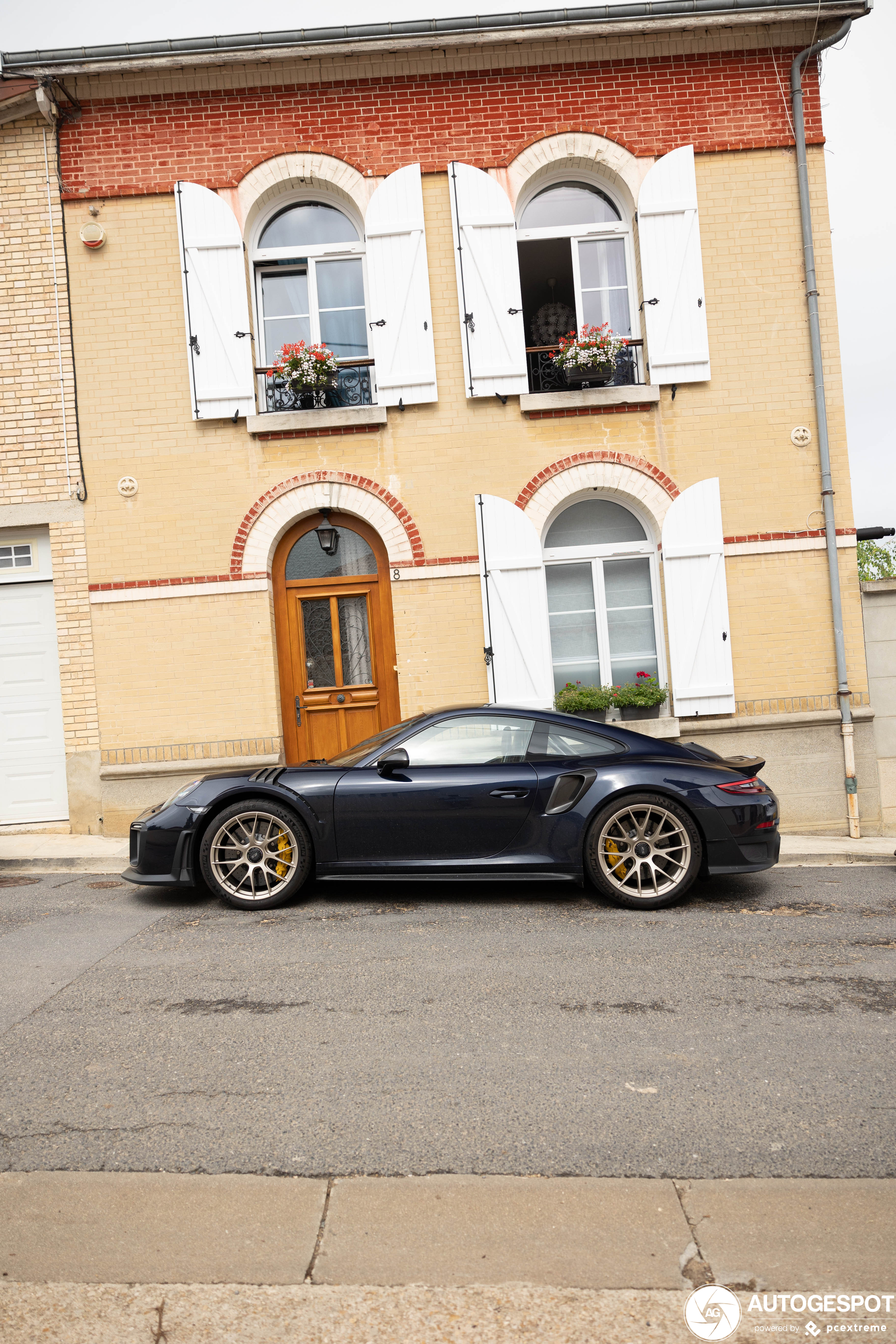 Porsche 991 GT2 RS Weissach Package