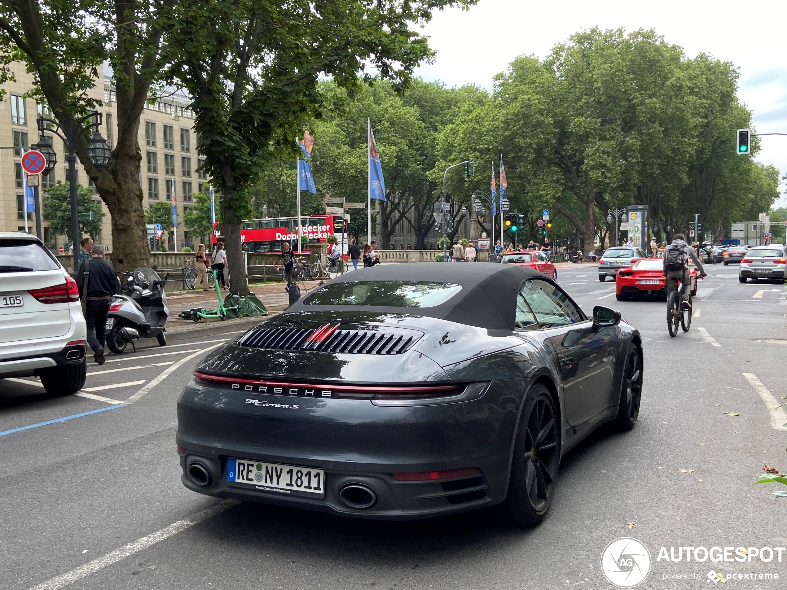 Porsche 992 Carrera S Cabriolet