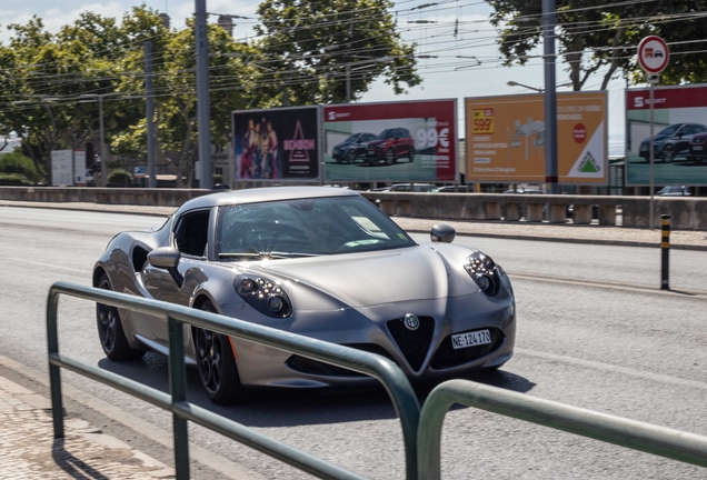 Alfa Romeo 4C Coupé