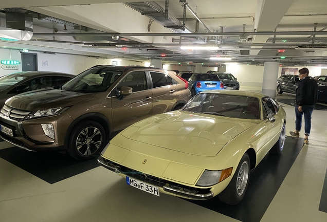 Ferrari 365 GTB/4 Daytona