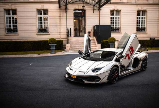 Lamborghini Aventador LP770-4 SVJ