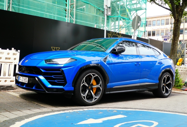 Lamborghini Urus