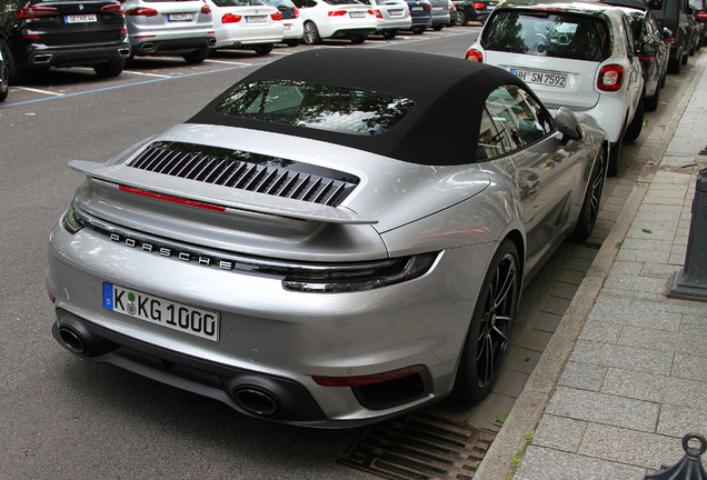 Porsche 992 Turbo S Cabriolet