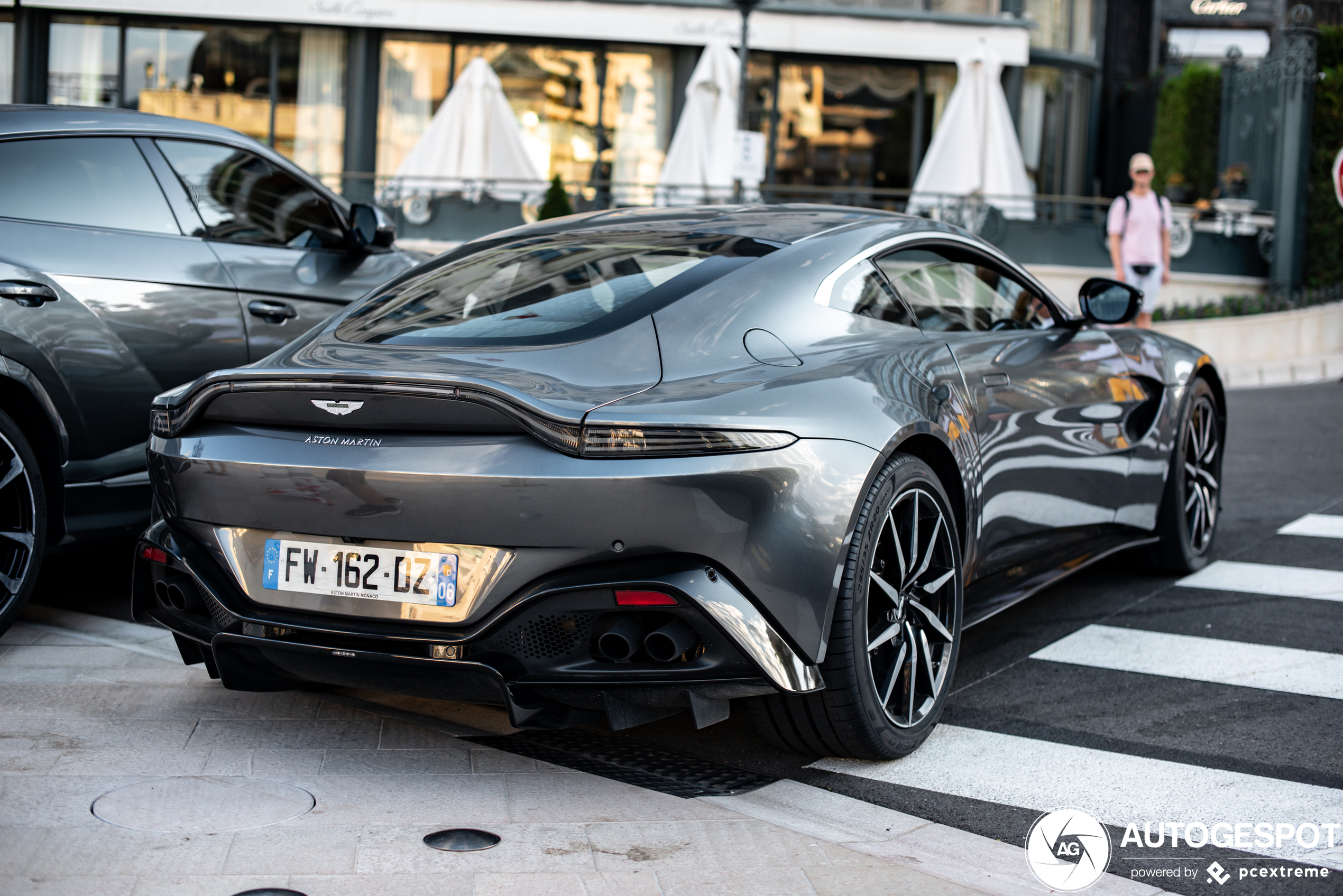 Aston Martin V8 Vantage 2018