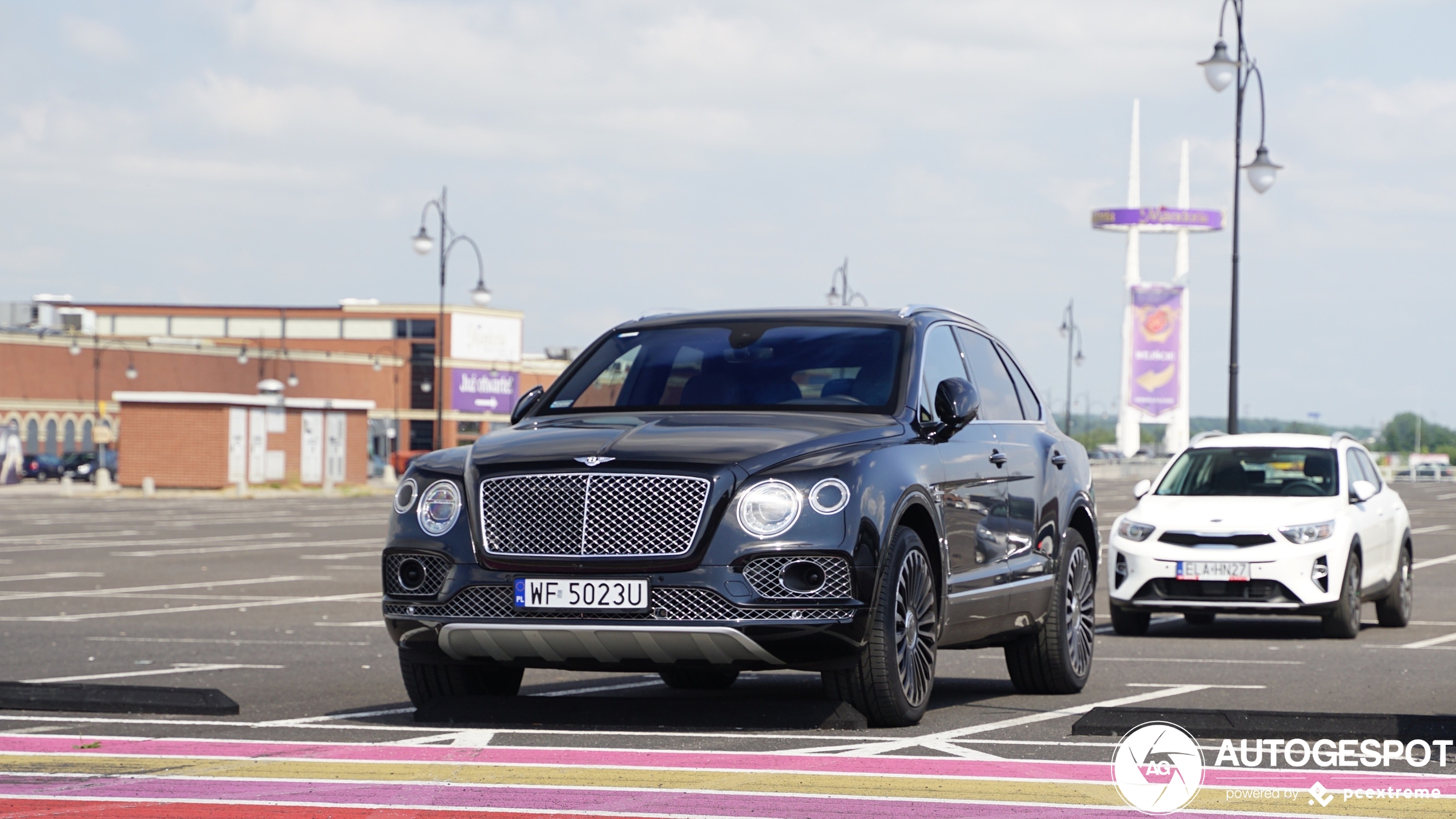 Bentley Bentayga V8