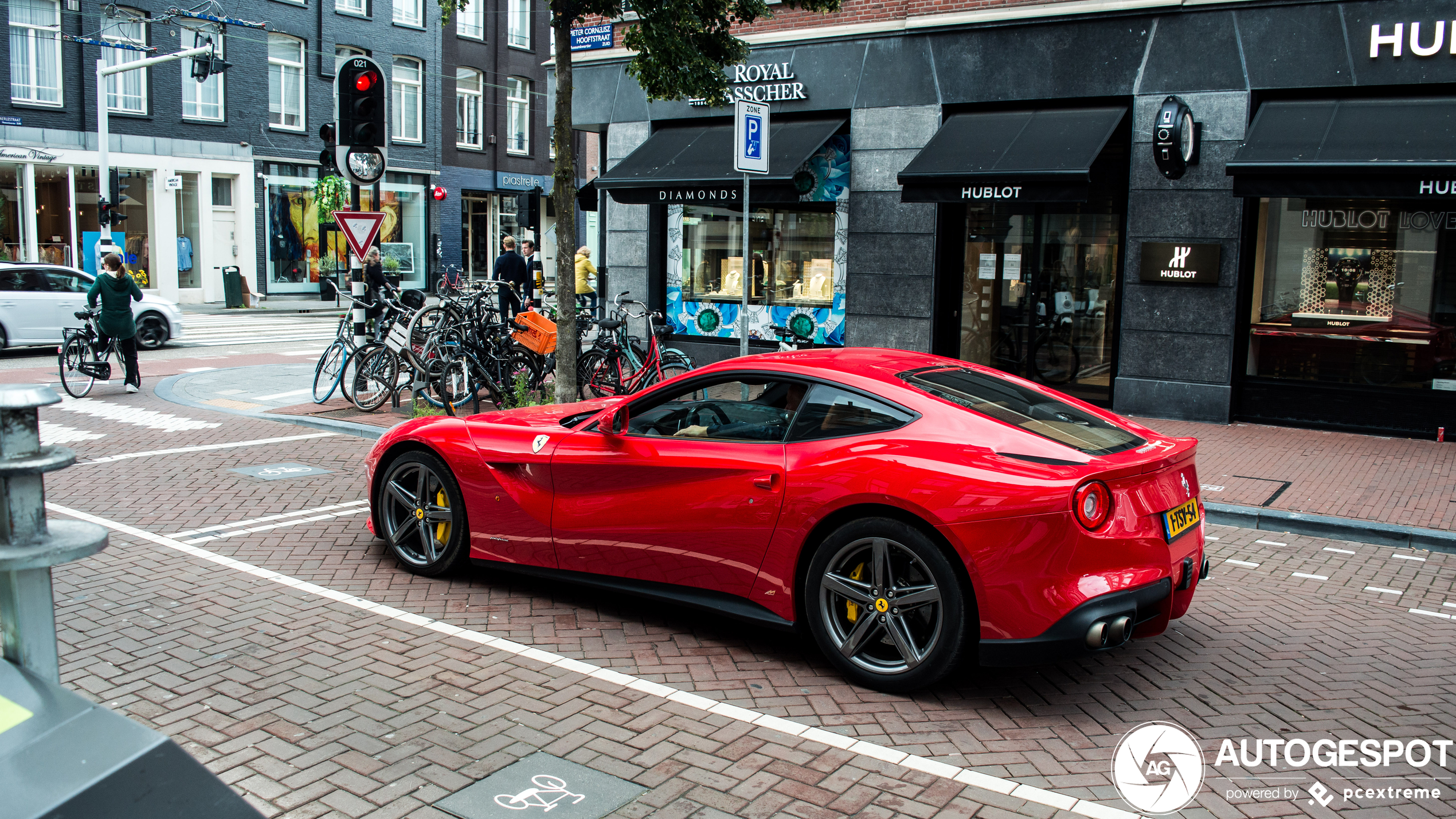 Ferrari F12berlinetta