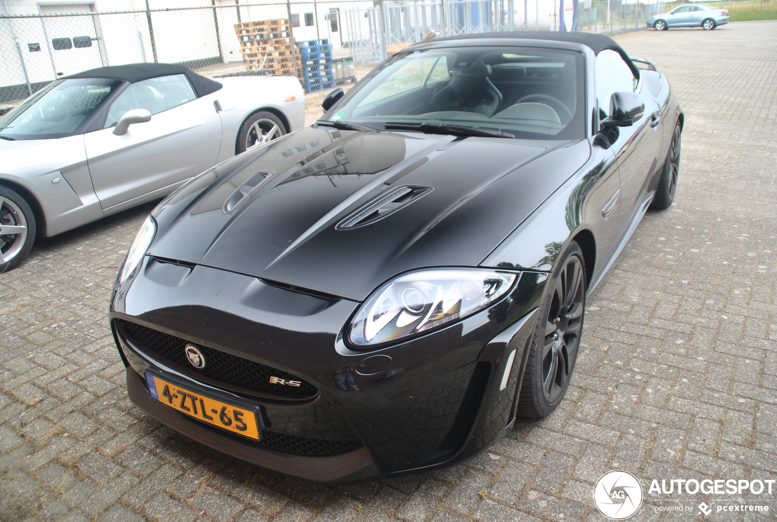 Jaguar XKR-S Convertible 2012