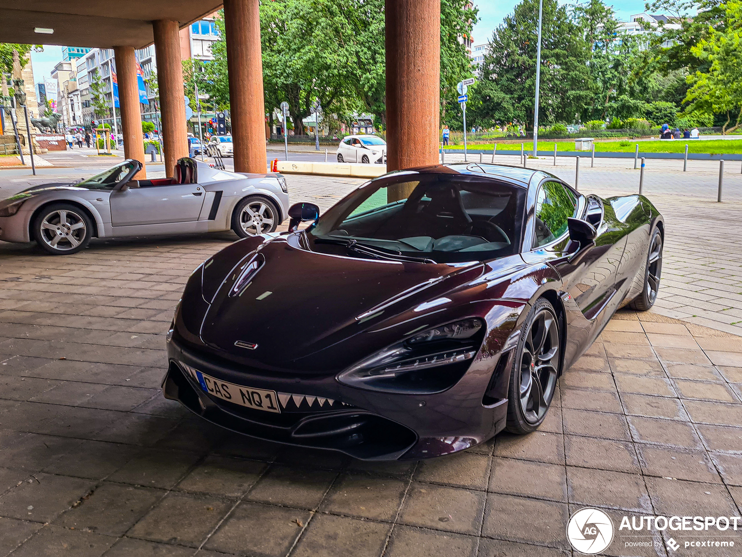 McLaren 720S