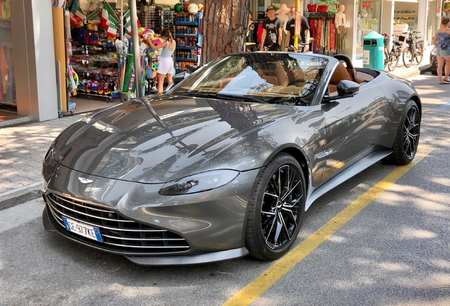 Aston Martin V8 Vantage Roadster 2020