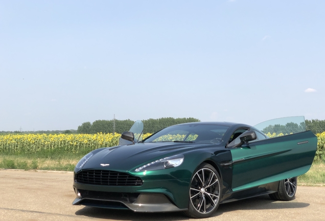 Aston Martin Vanquish 2013