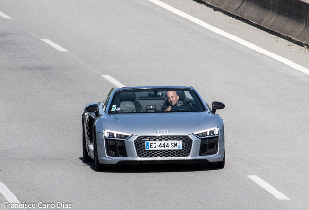 Audi R8 V10 Spyder 2016