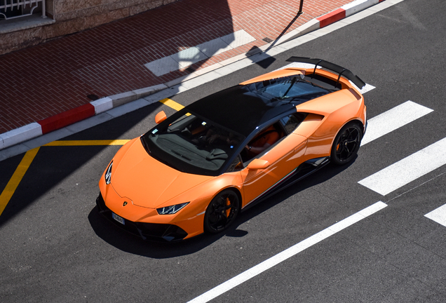 Lamborghini Huracán LP640-4 EVO