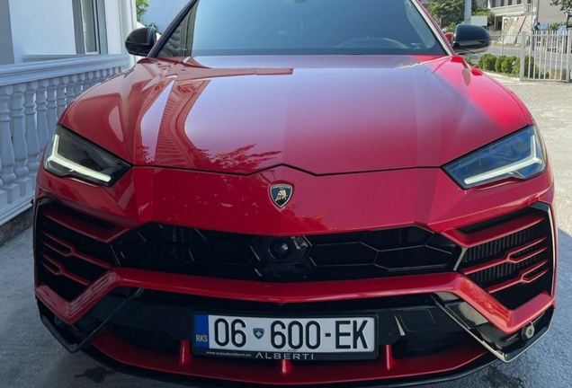 Lamborghini Urus