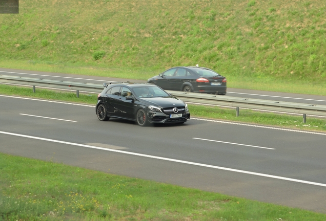 Mercedes-AMG A 45 W176 2015