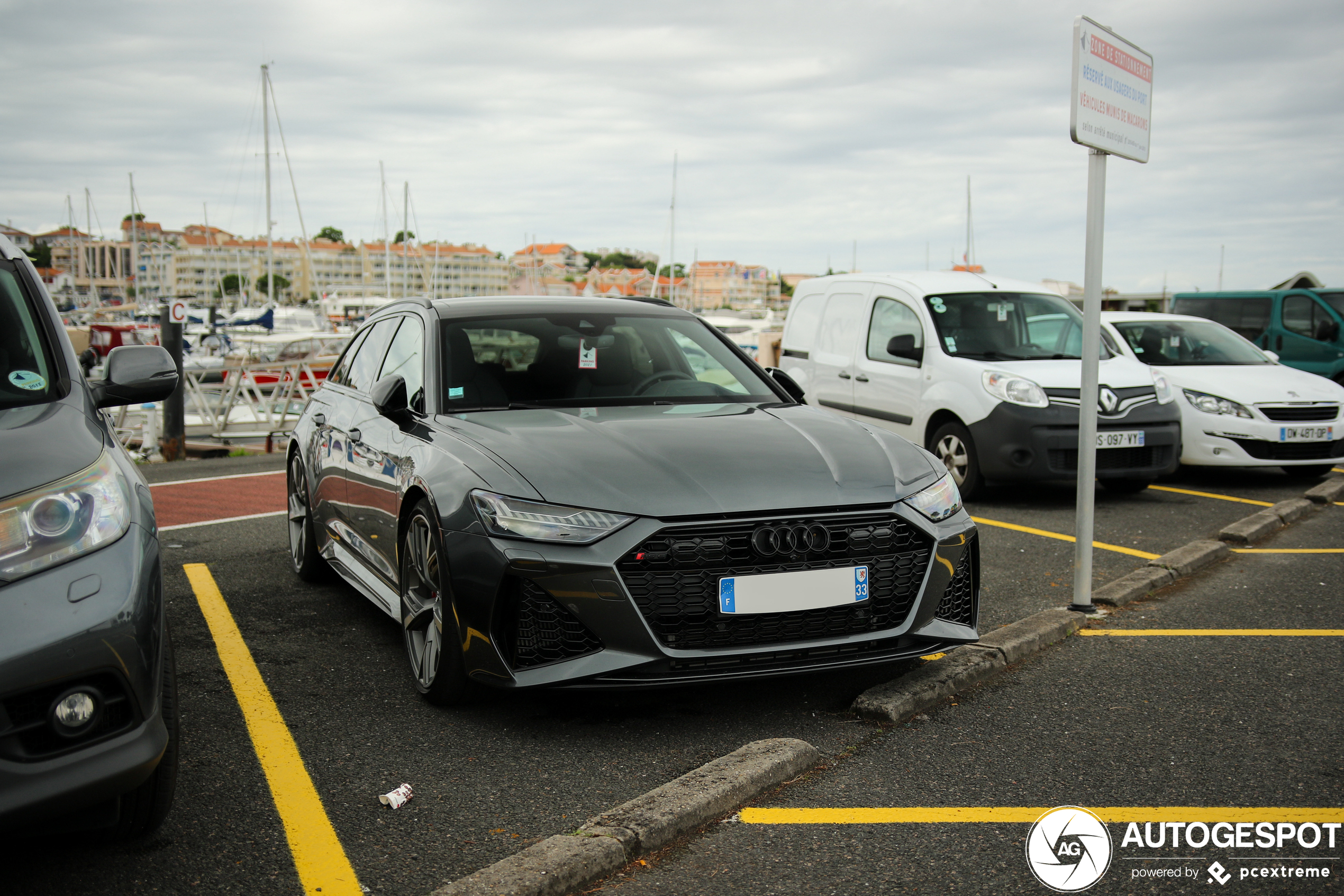 Audi RS6 Avant C8