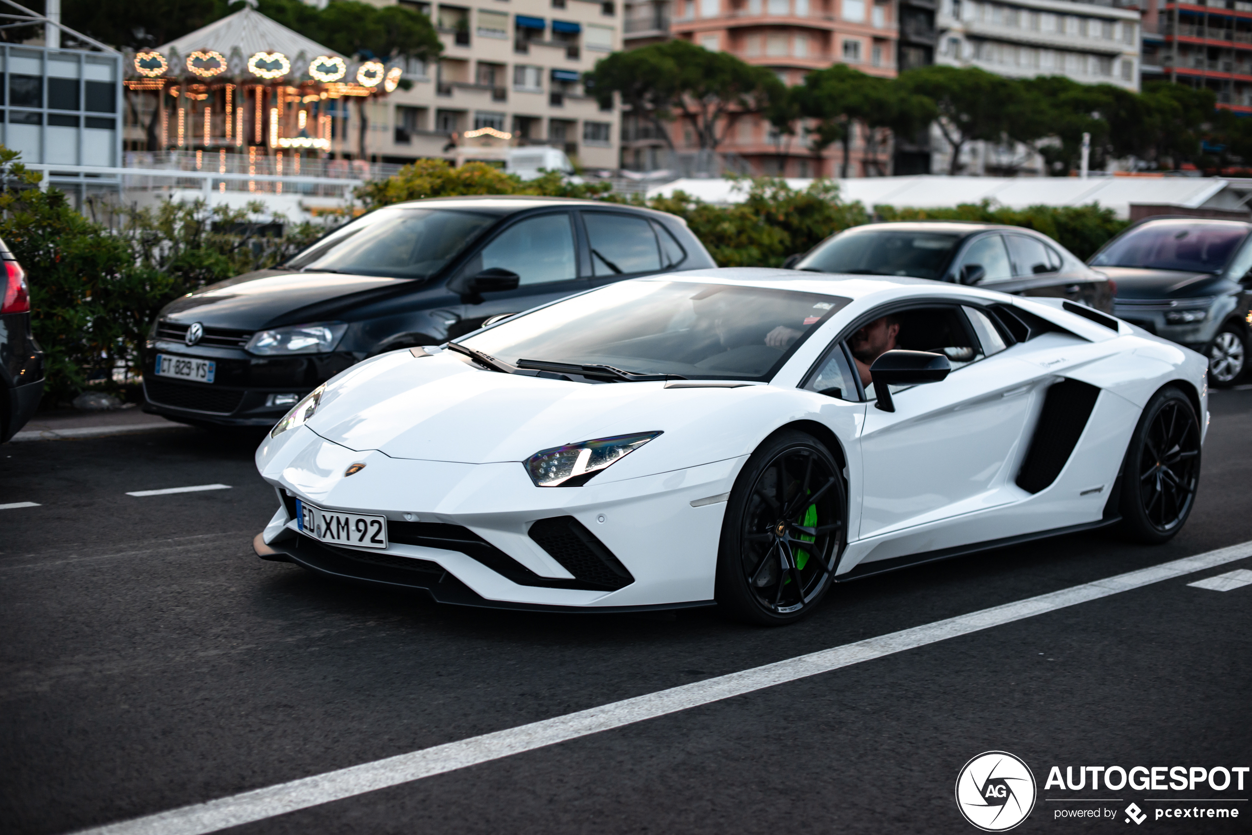 Lamborghini Aventador S LP740-4