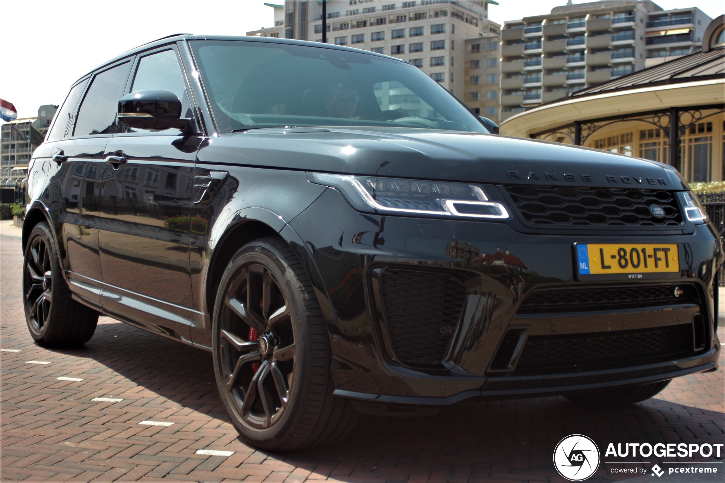 Land Rover Range Rover Sport SVR 2018