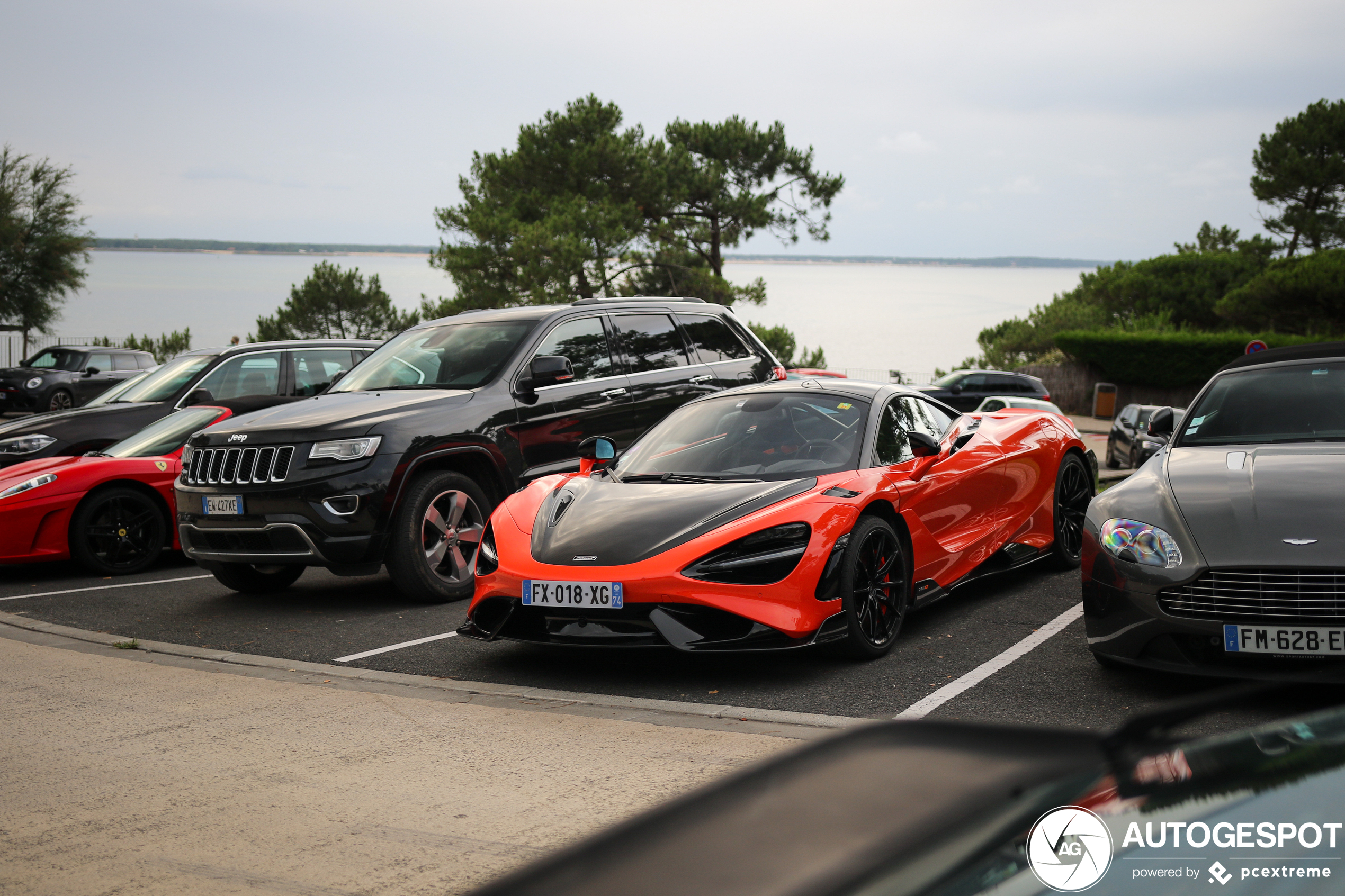 McLaren 765LT