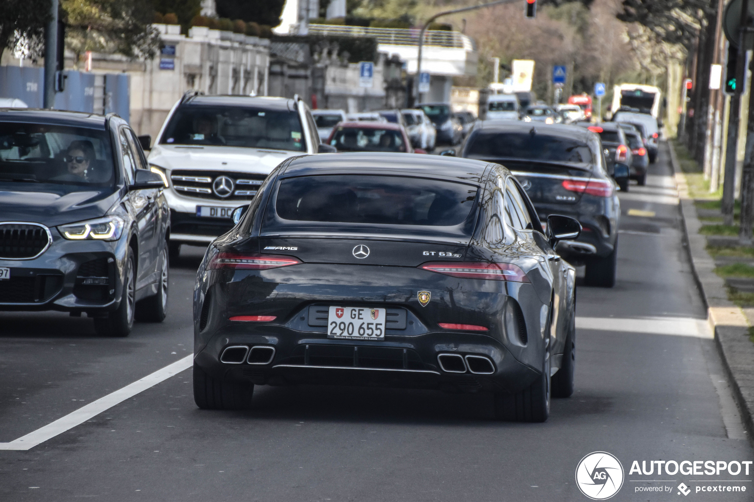 Mercedes-AMG GT 63 S X290