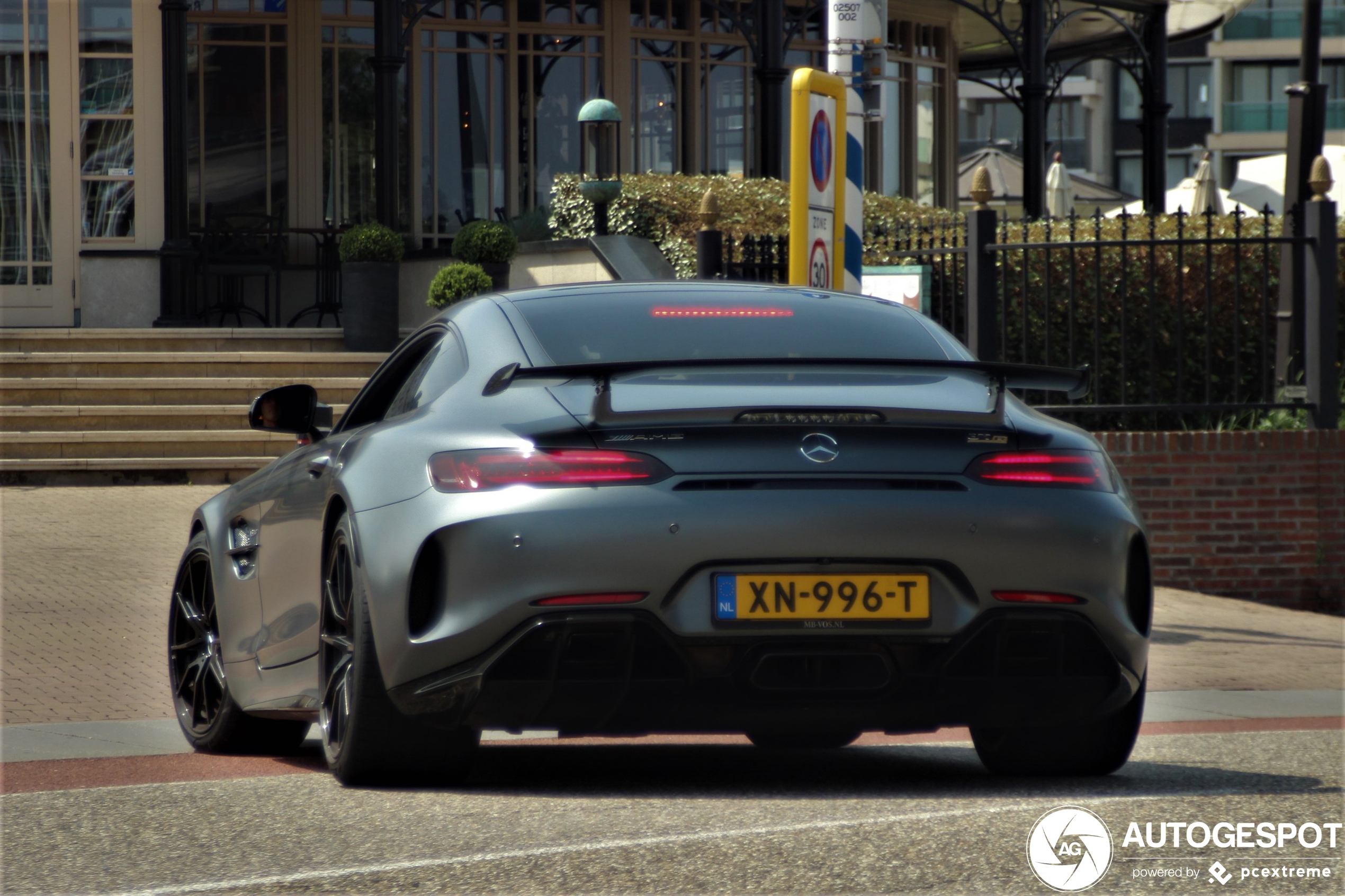 Mercedes-AMG GT R C190