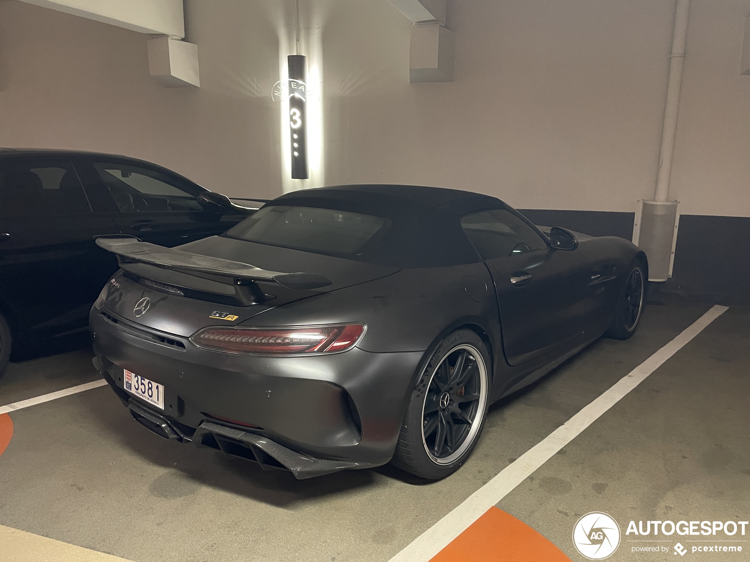 Mercedes-AMG GT R Roadster R190